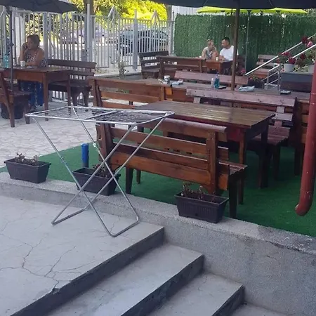 Maryy Guest house 4*